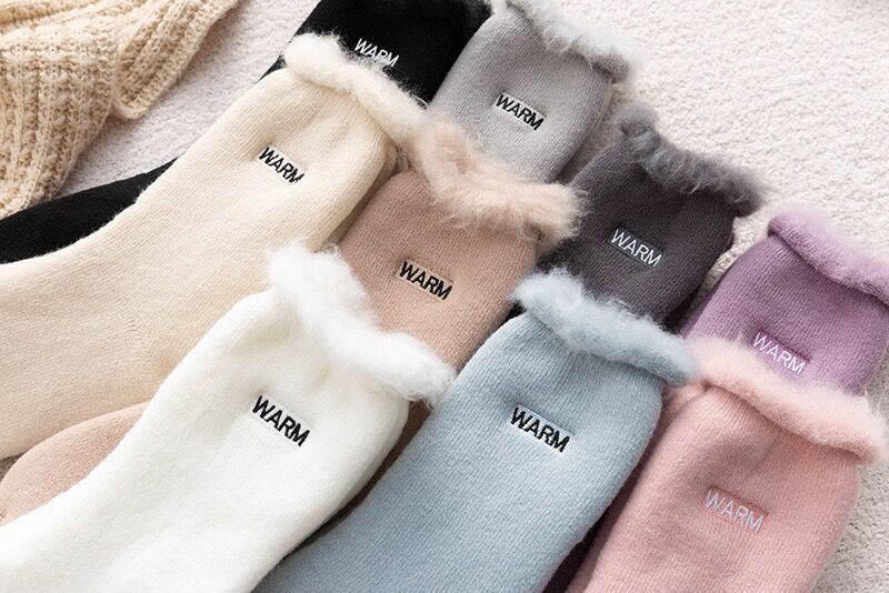 china+custom embroidery letter thick warm winter socks +factory