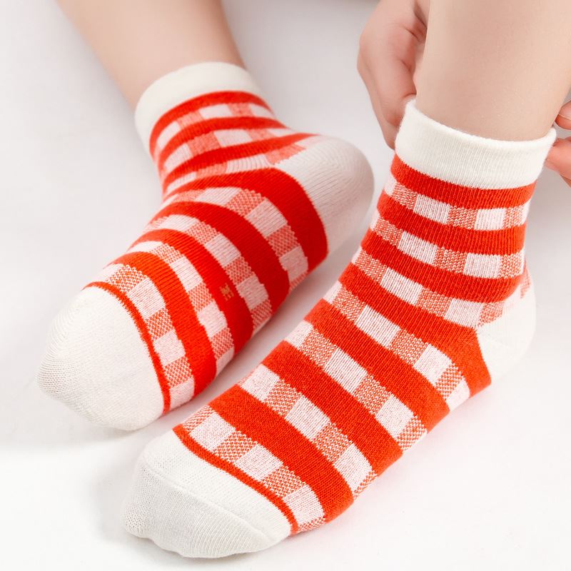 china+high quality cotton jacquard cute pattern kids tube socks+factory