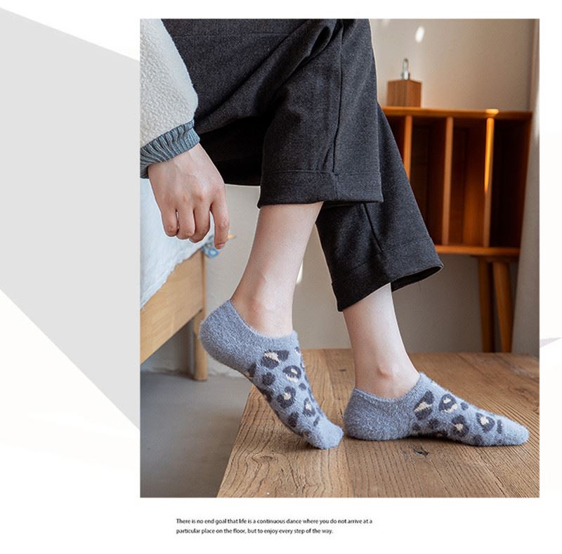 Jacquard no show winter socks for women +made in china