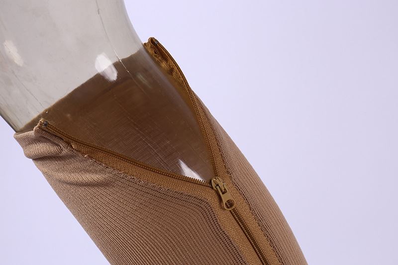 Toeless CottonZipper Compression Socks manufacture