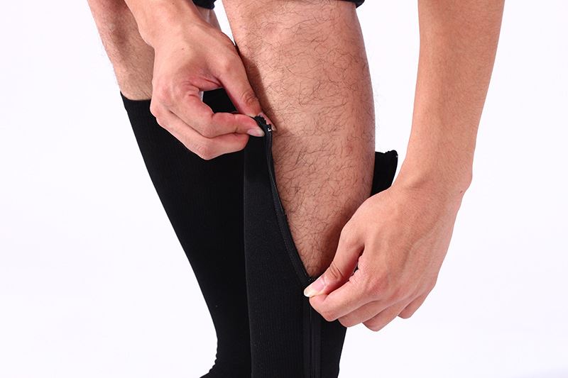 Toeless CottonZipper Compression Socks