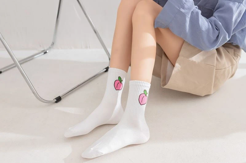 New original custom jacquard design woman socks fruit+in stock