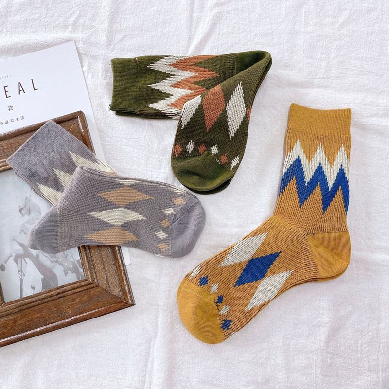 Simple design men business socks price(2)