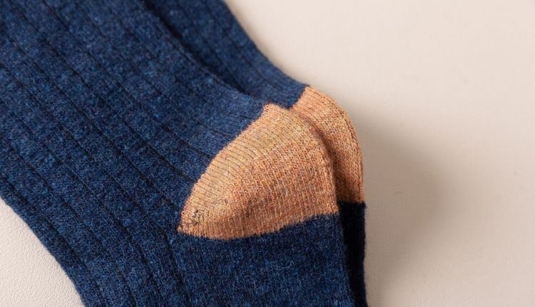 Winter men fashion socks pricelist(2)