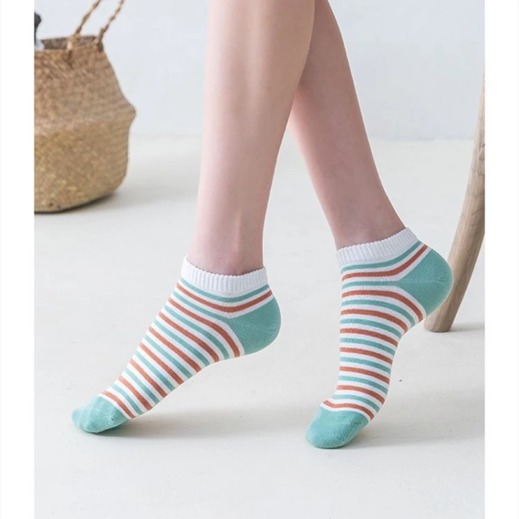 Short Socks Cute Pattern