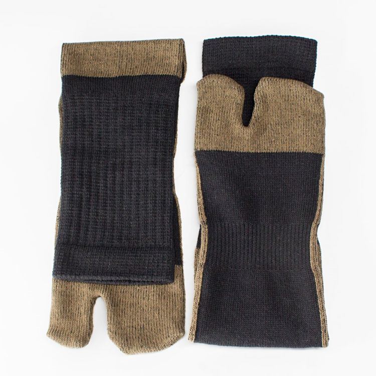 two toes mens athletic socks (2)