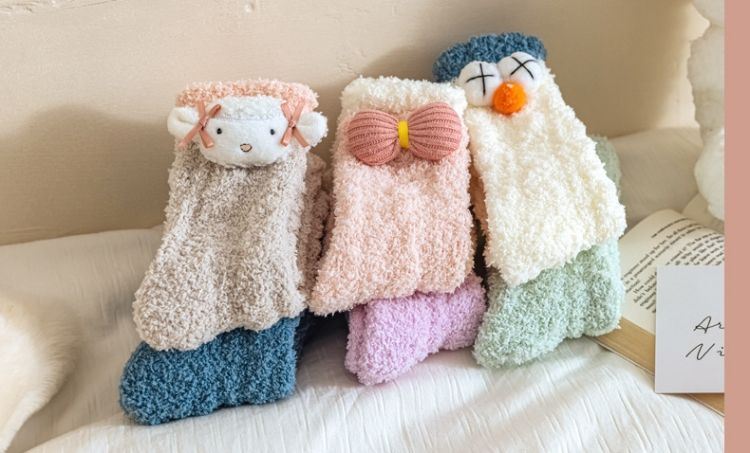 High Quality Fuzzy Socks Fashion Cute