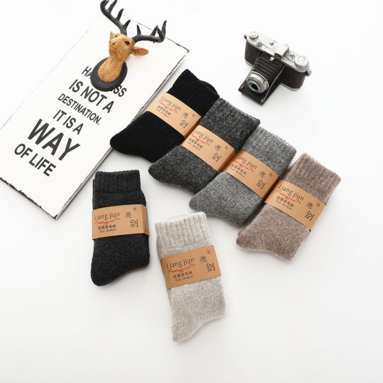 China+mens Steel Toe Boot Work Crew Cotton Cushion Socks+manufacturers