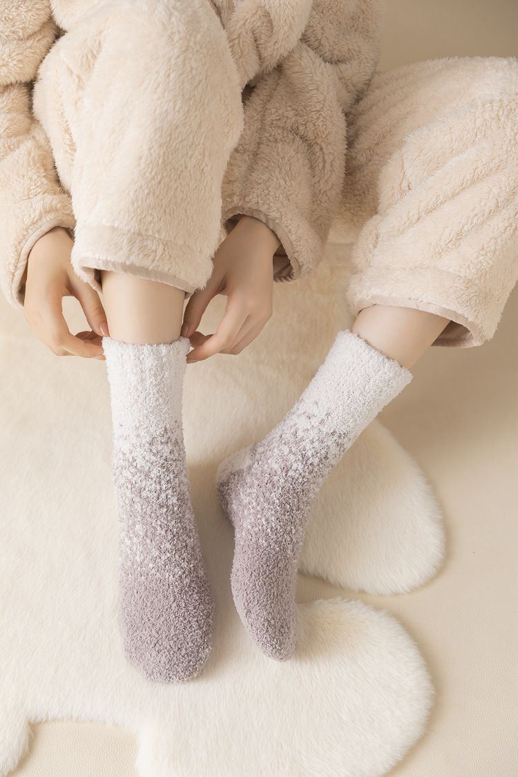 High Quality Fluffy Socks