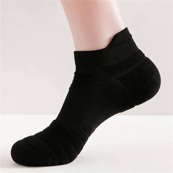 sports socks suppliers