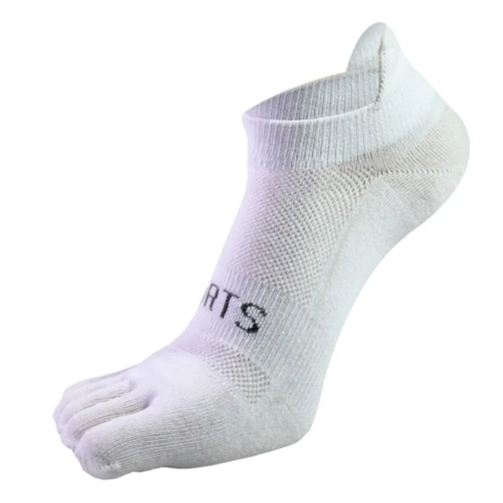 Wholesale Breathable sporty striped five toe socks 02