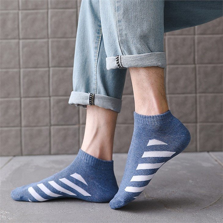 Custom Label sports jacquard quality mens socks+in stock