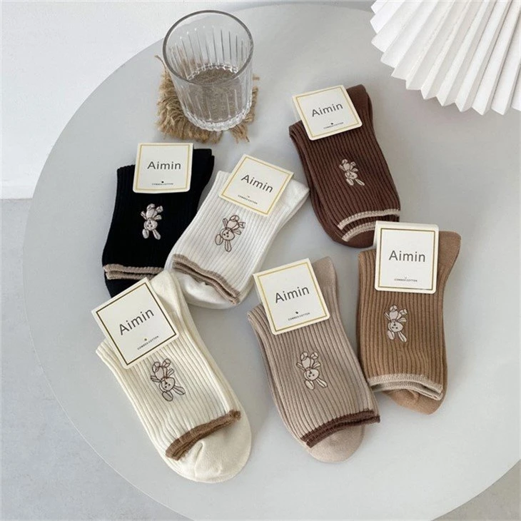 Embroidery Tube Socks suppliers