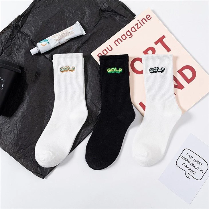 Wholesale Golf embroidery trend sports golf socks unisex 02