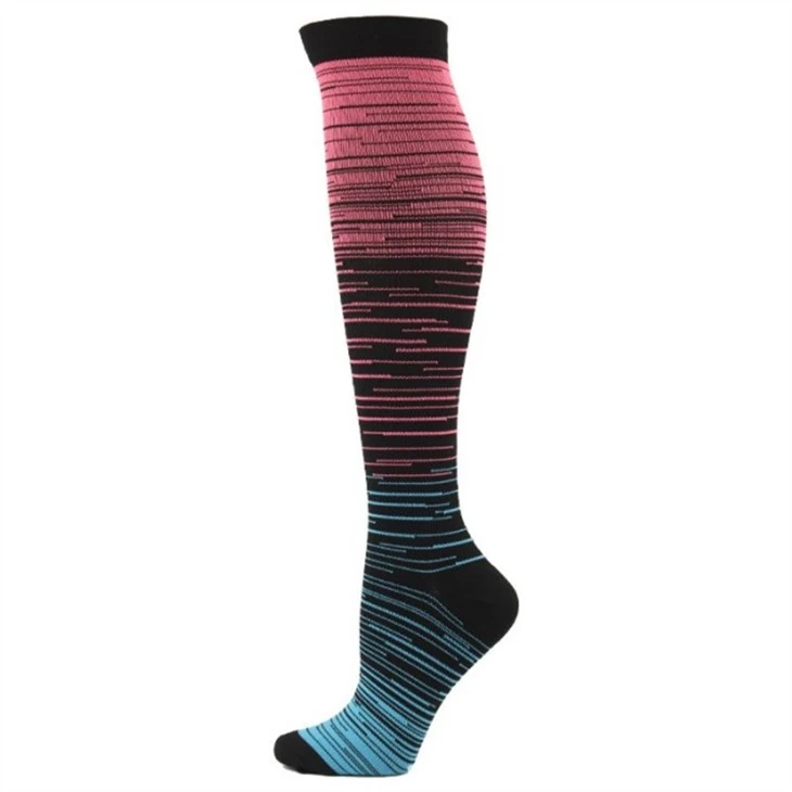 Gradient outdoor compression socks unisex made in China 05