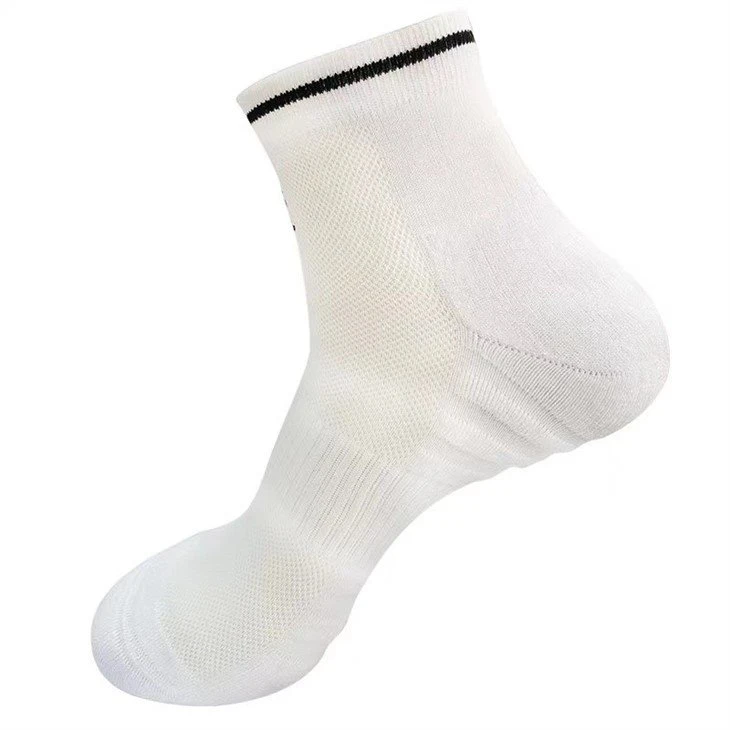 China Low cut sports breathable tennis socks for men manufactures 03