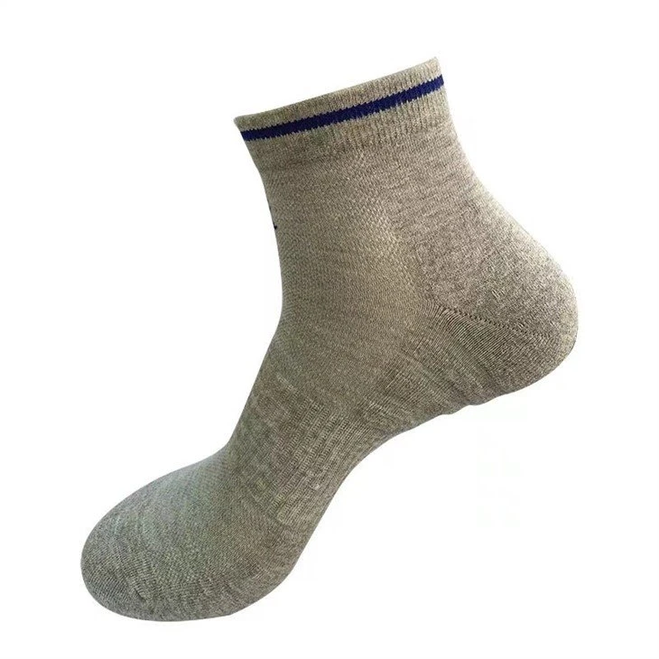 Low cut sports breathable tennis socks for men in stock 06