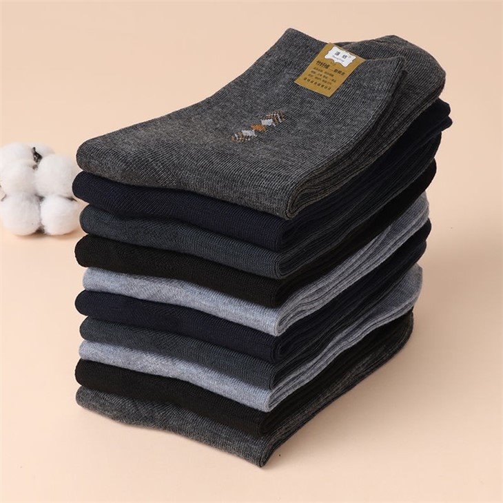 Men Comfortable Durable Crew Work Socks price