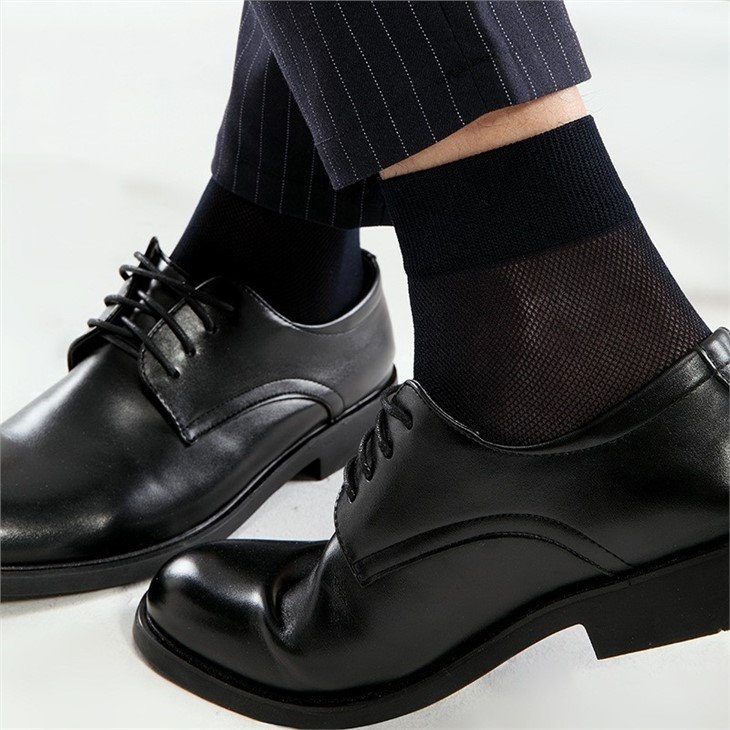 Men Wearing Sheer Socks Soft And Best Selling price