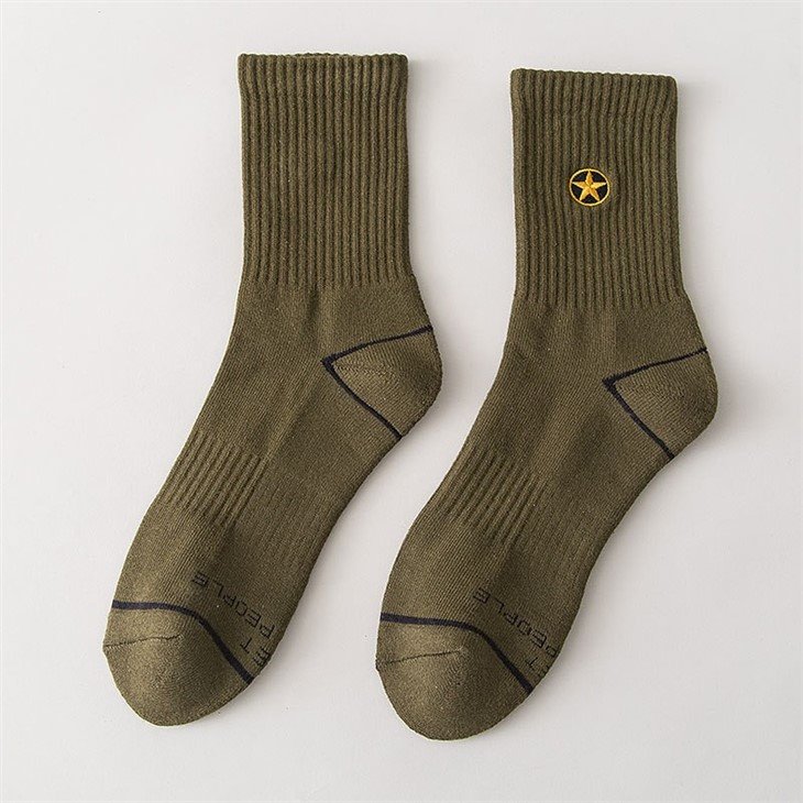 mens basketball socks embroidery custom labels+made in china