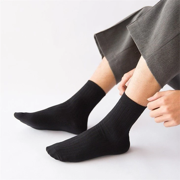 New arrival men business socks price(3)