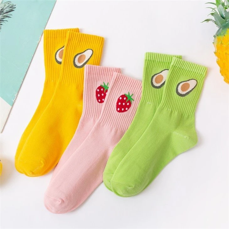 New original custom jacquard design woman socks fruit+quotation