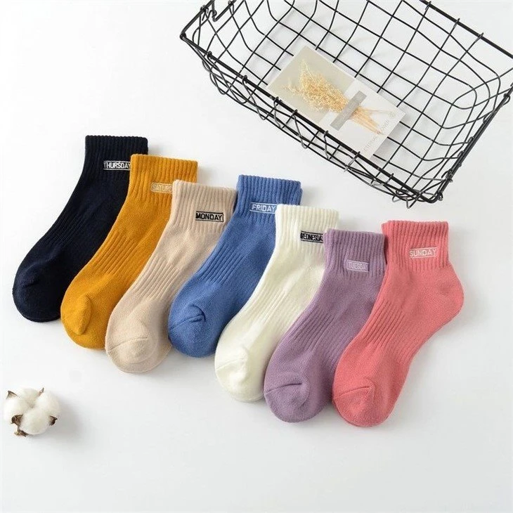 premium socks embroidery custom gift sets+price