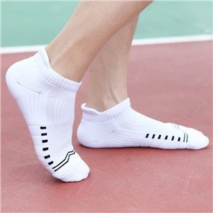Men Athletic Trainer White Socks Basketball Socks