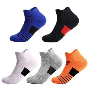 Sweat-absorbent Ankle Basketball Socks Unisex
