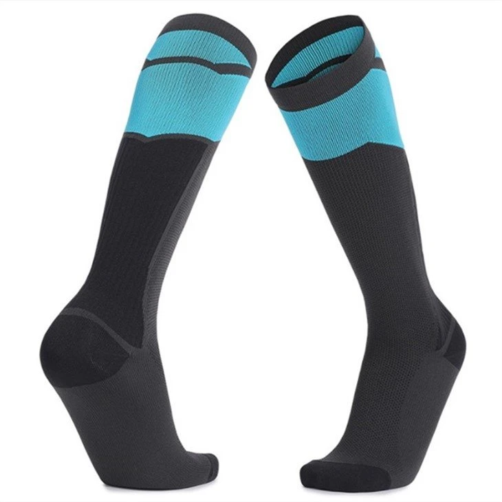 China 15-20 mmhg Calf compression socks manufactures 03
