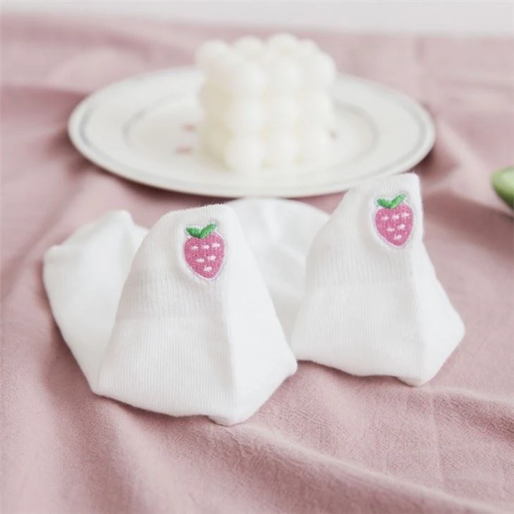 36 wholesale white 100 cotton ankle socks