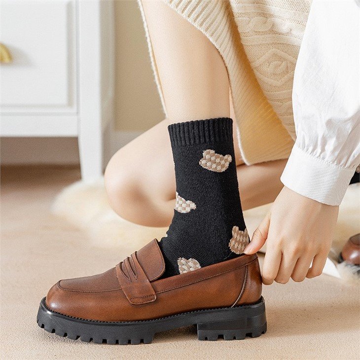 buy+Winter Thick soft cotton fashion design jacquard socks