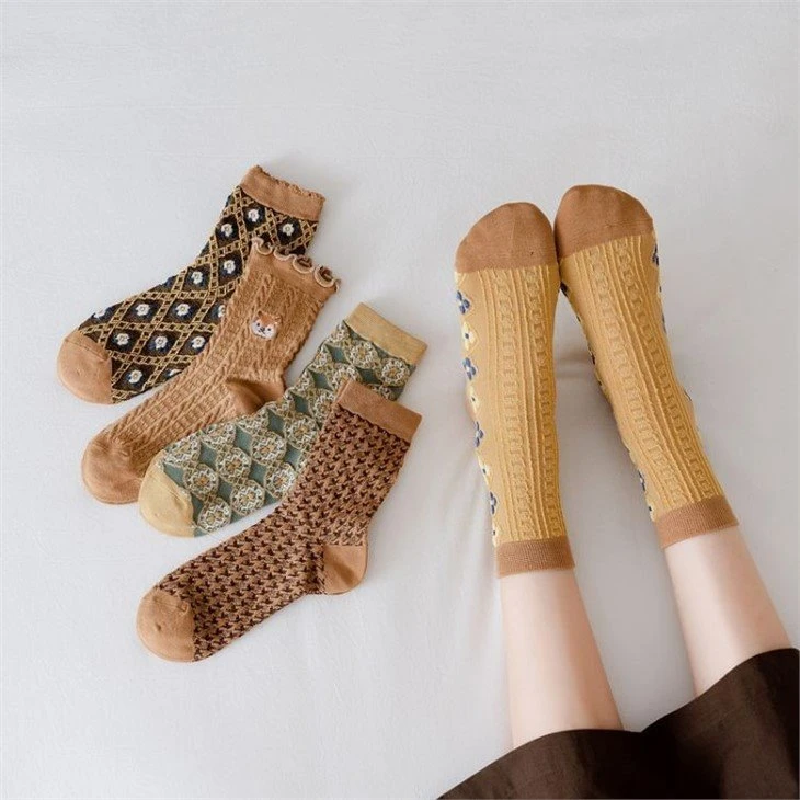 2022 Women Fashion Design Cotton Socks quotation