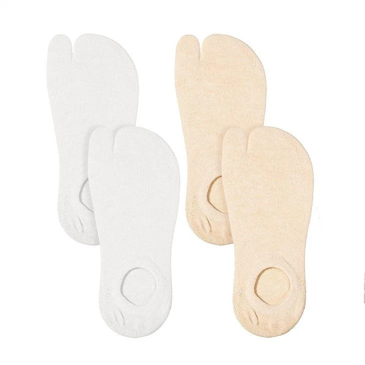 athletic two toes socks (1)