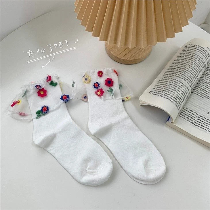 Beautiful Design Women Socks Lace factory