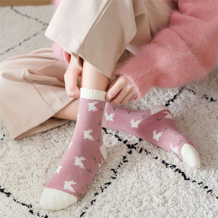 Beautiful Design Womens Socks Pink