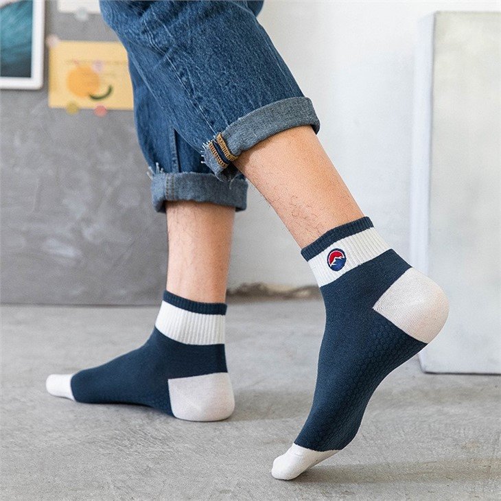 Best Selling Summer 100 Cotton Thin Men Socks stock