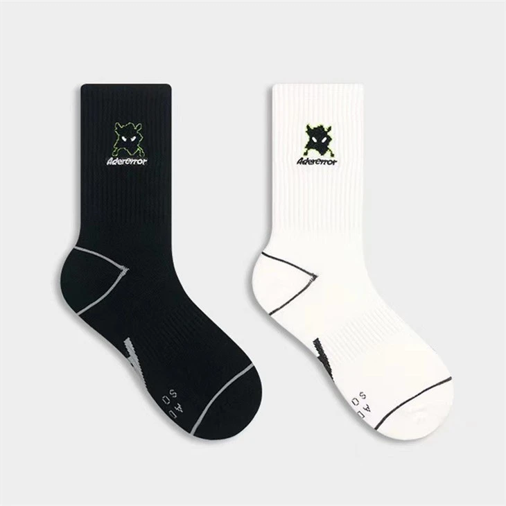 bulk Bright colored men fashion socks (2)
