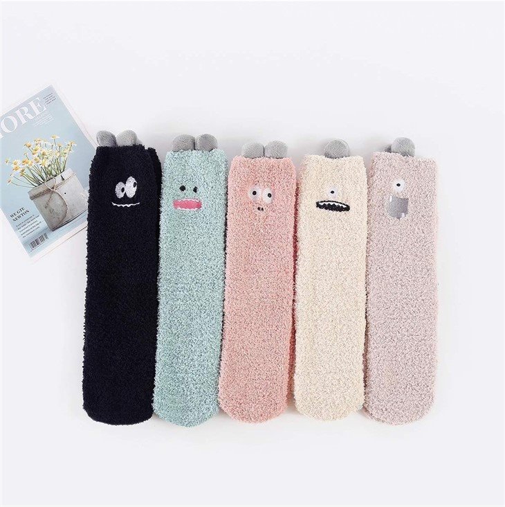 China Fuzzy Socks manufacturers