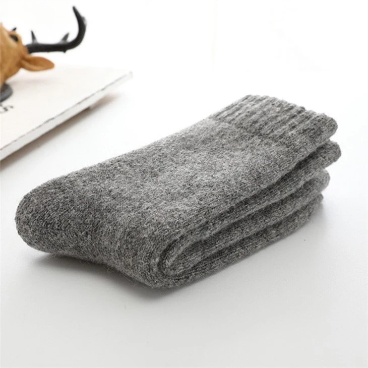 Ski Socks manufacturers