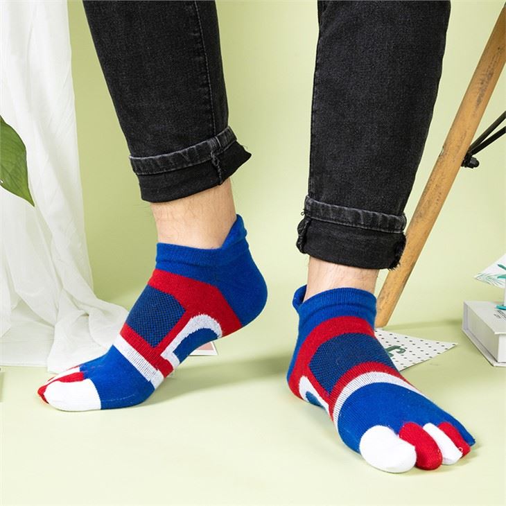 China+cotton sport ankle toe socks