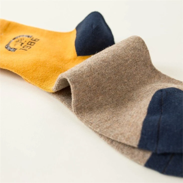 Crazy men fashion socks factory(5)