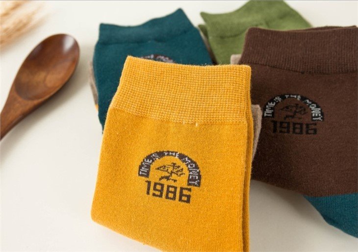 Crazy men fashion socks manufacturers(6)