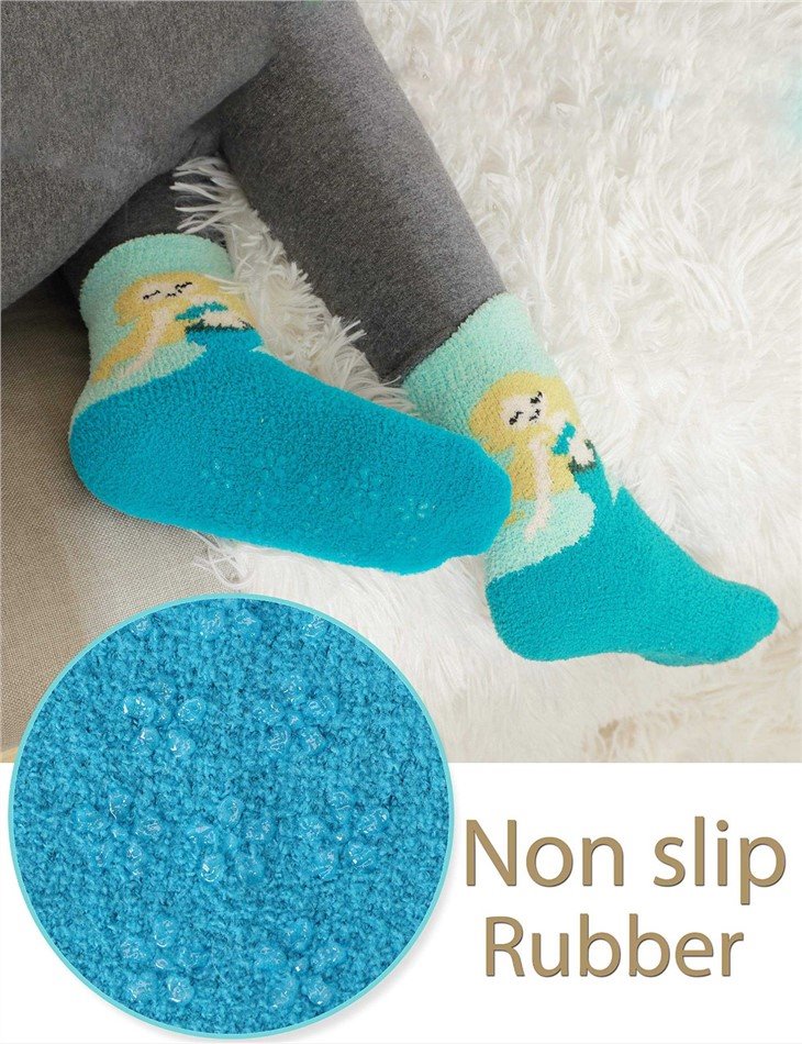 Fuzzy Socks in China