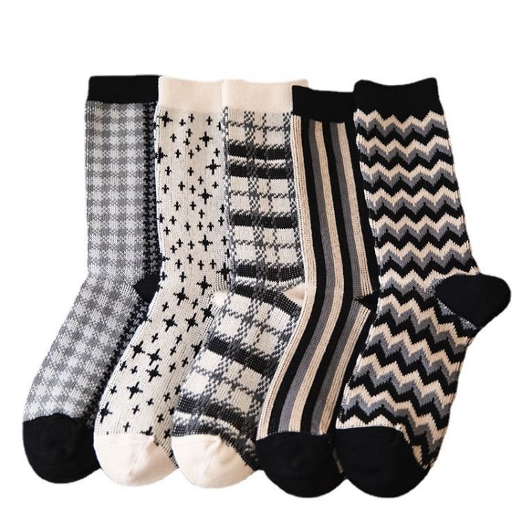 Excellent Quality Ladies Stylish Socks