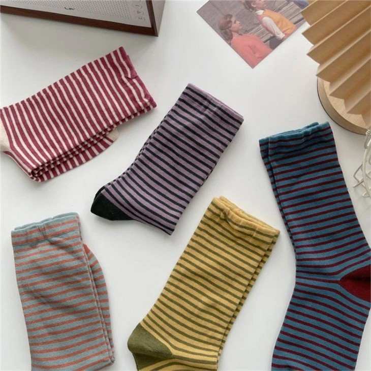 China Excellent Quality Turkish Woman Fashion Socks