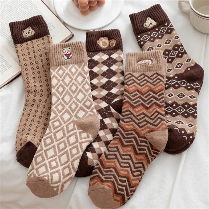 funny crew size Boot socks suppliers