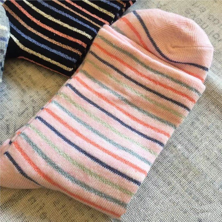 Gift box color Diabetes socks manufacture