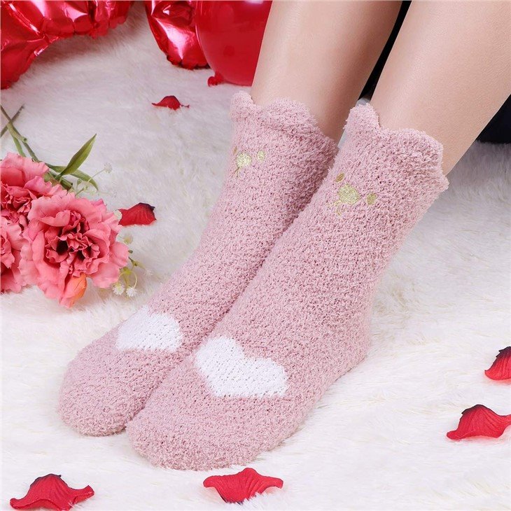 Fuzzy Socks suppliers