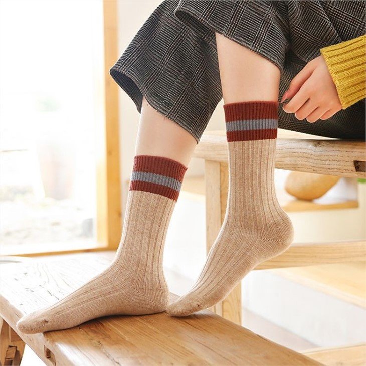 High-End Merino Wool Socks Women factory